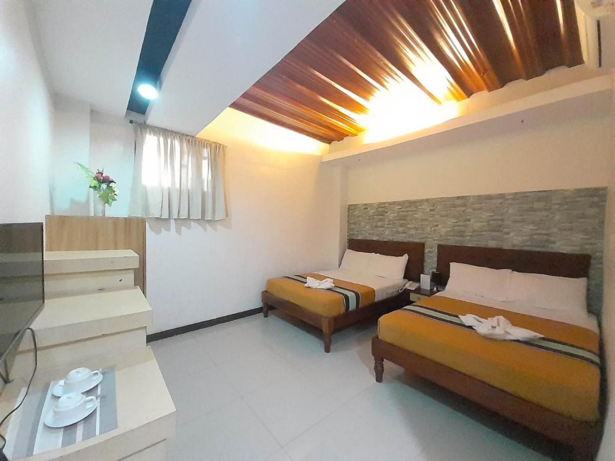 Melsol Hotel Bantay Exterior photo