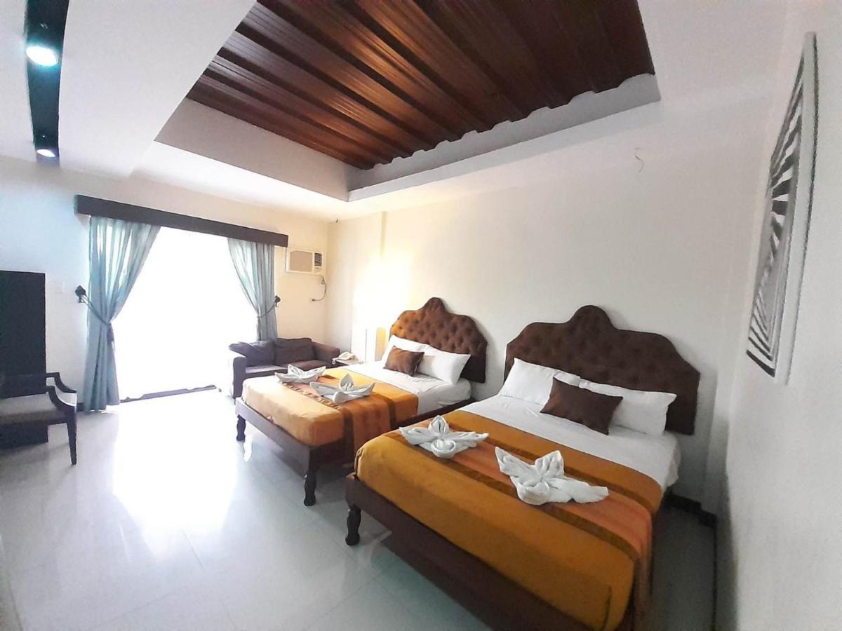 Melsol Hotel Bantay Exterior photo