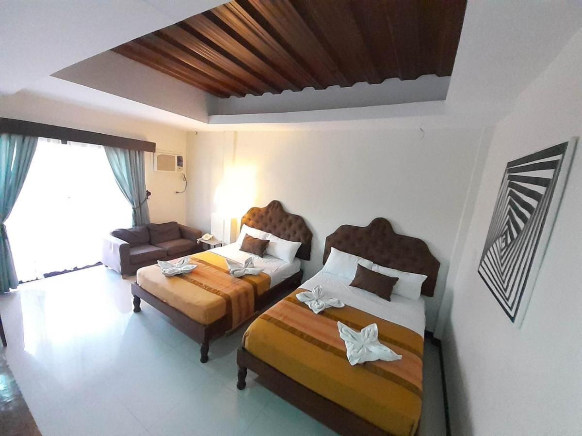Melsol Hotel Bantay Exterior photo